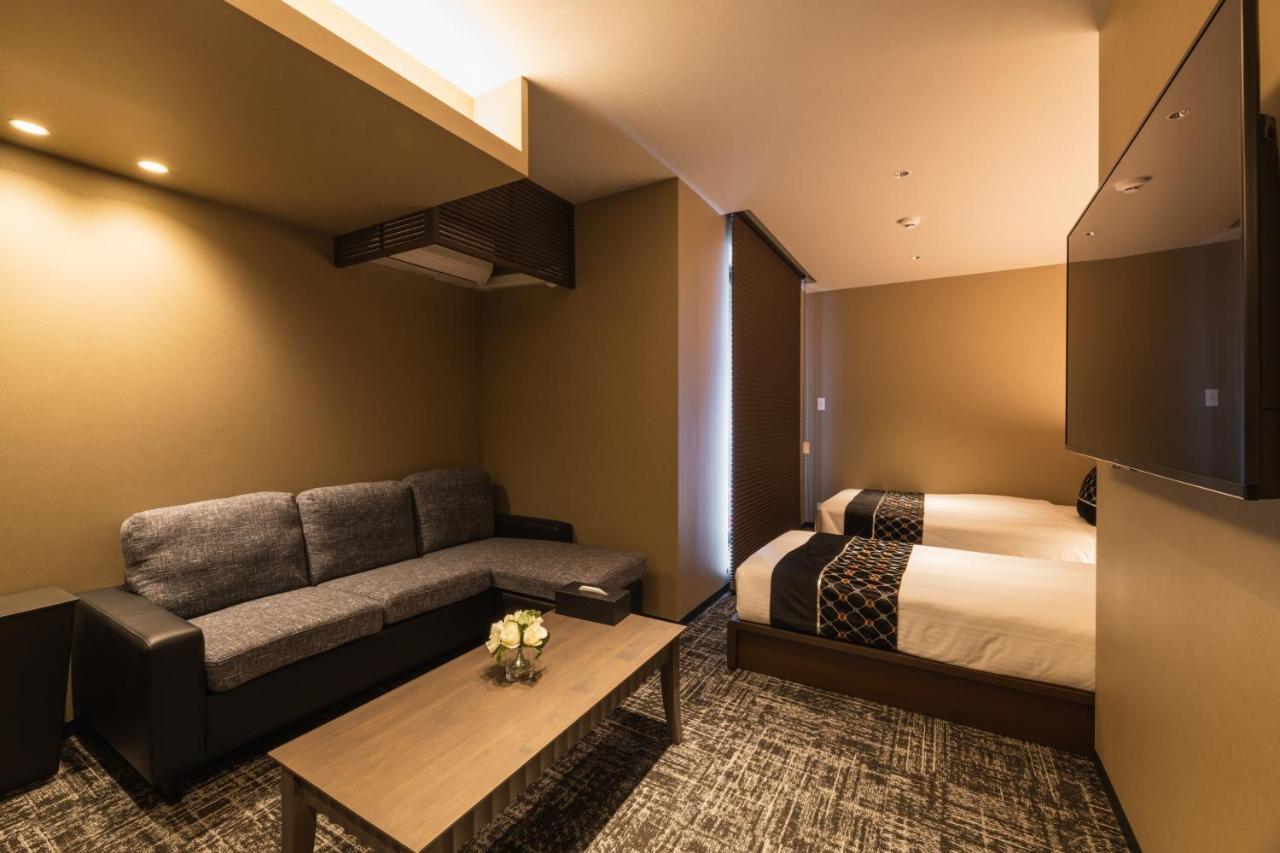 Grand Base Kagoshima Chuo Aparthotel Εξωτερικό φωτογραφία